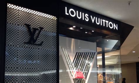 lv ngee ann city|Find Louis Vuitton Stores in Singapore .